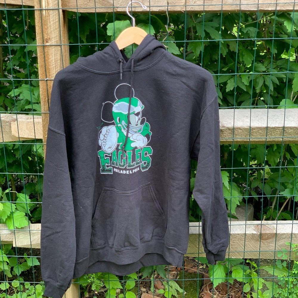 Men's Junk Food Philadelphia Eagles Mickey Mouse Sweatshirt